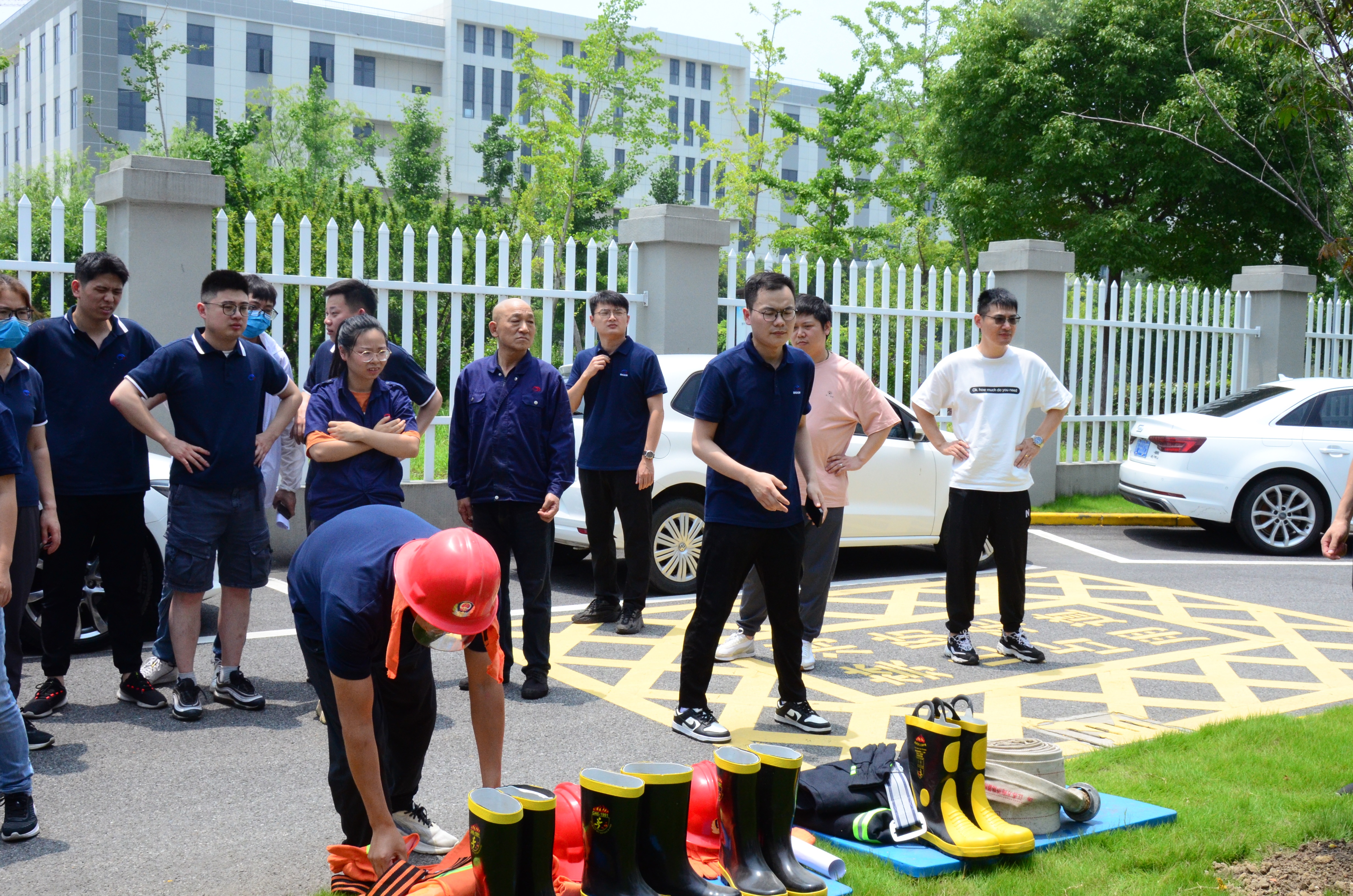 人人講安全！個(gè)個(gè)會(huì)應(yīng)急！04